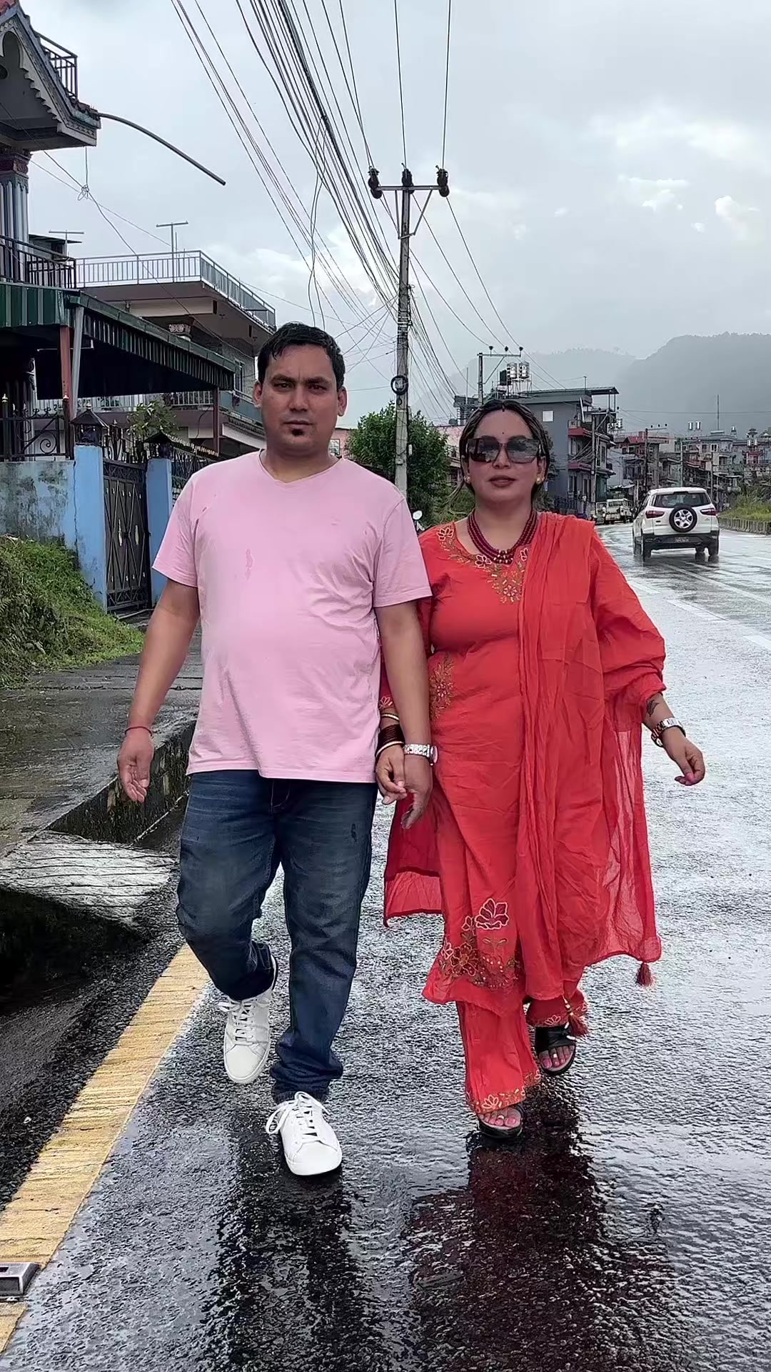 @Paru khadka💗💐