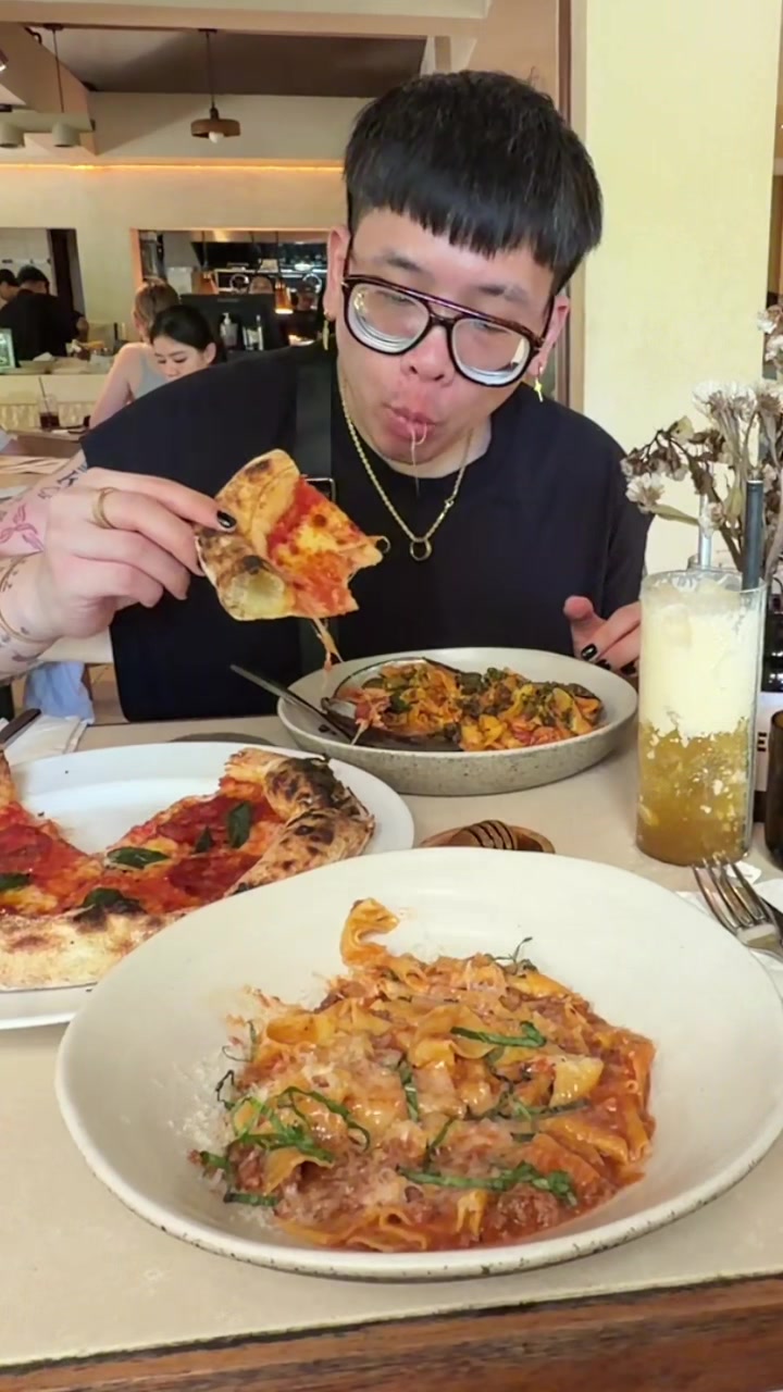 @Aku Makan Yah