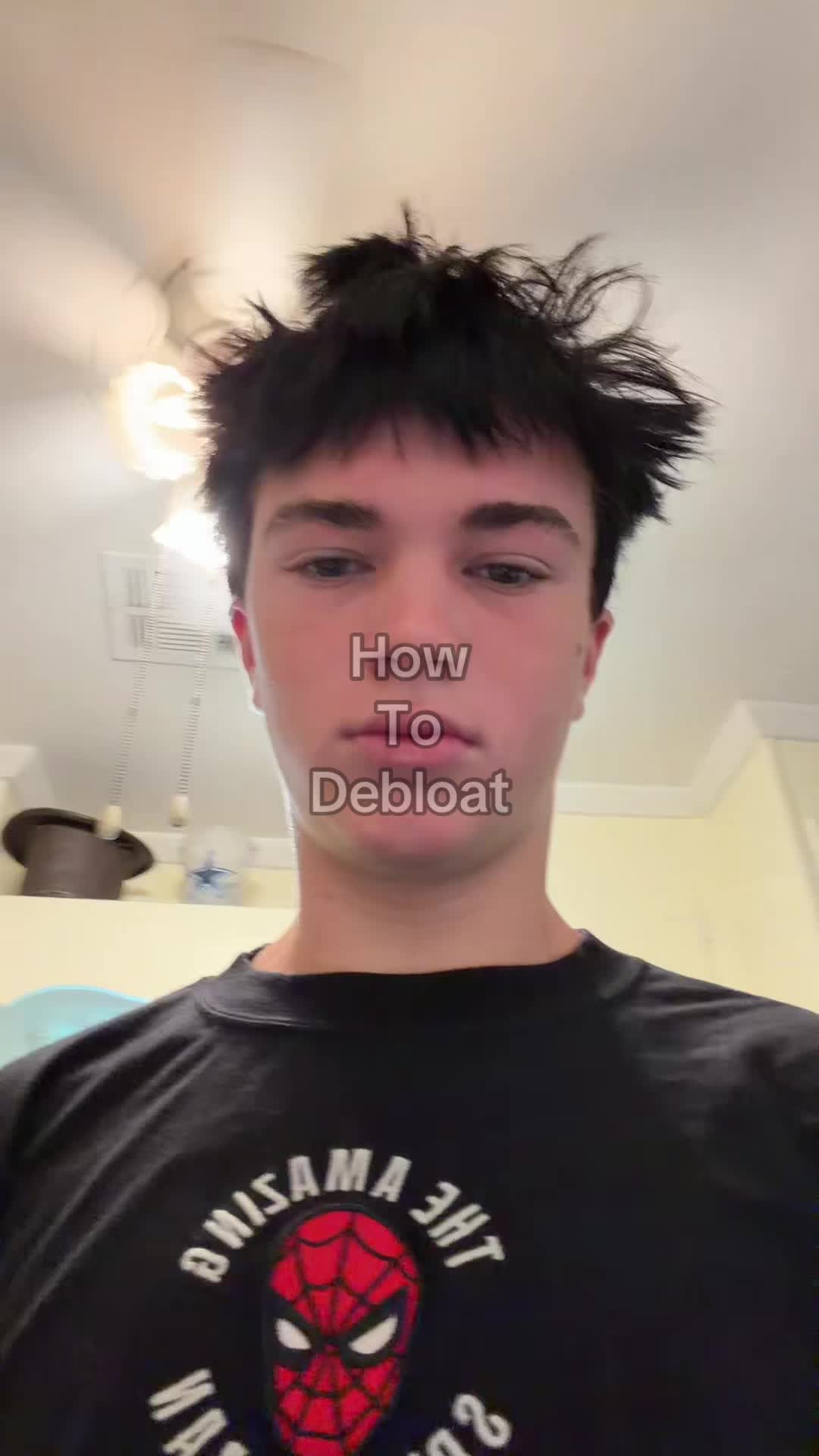 @⃟