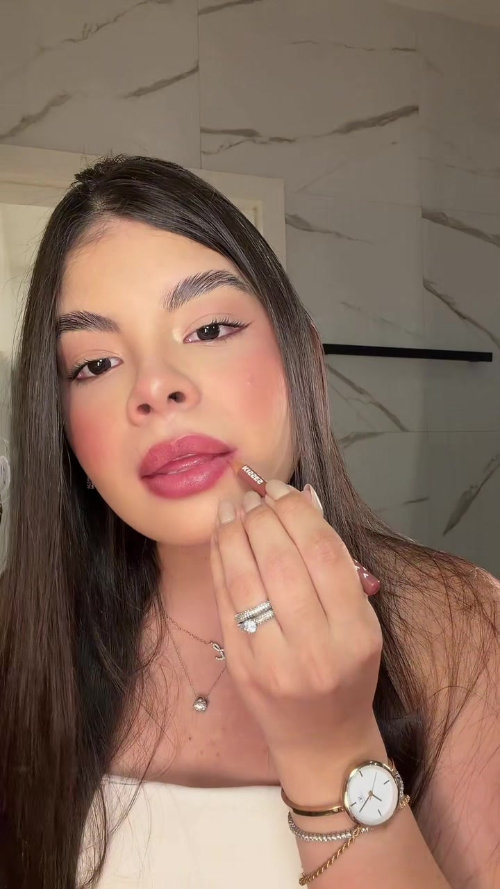 @Luiza โญ๏ธ๐๐