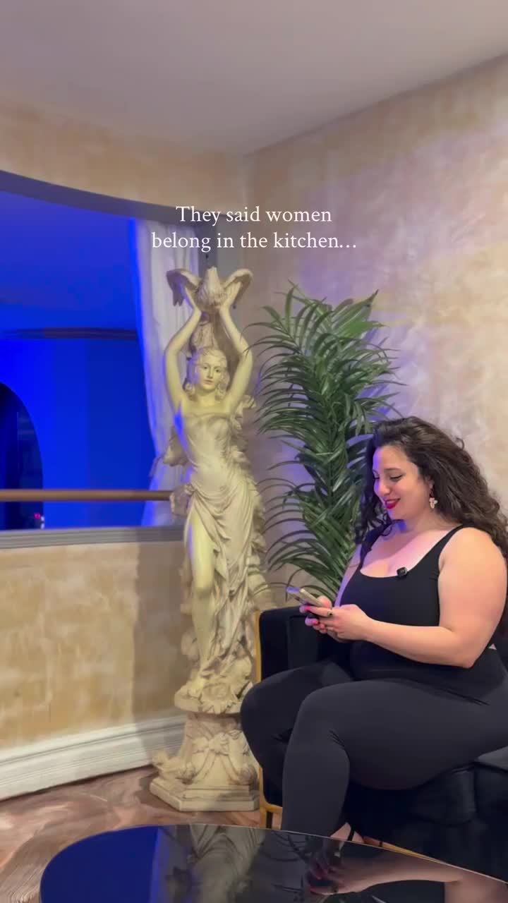 @Hannah 🇨🇦 I connect people