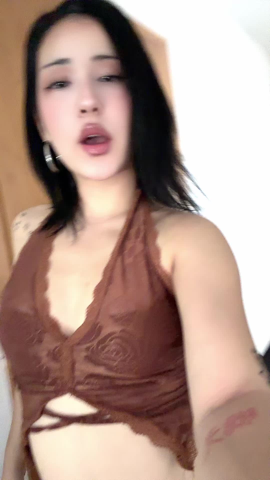 @🧟♀️