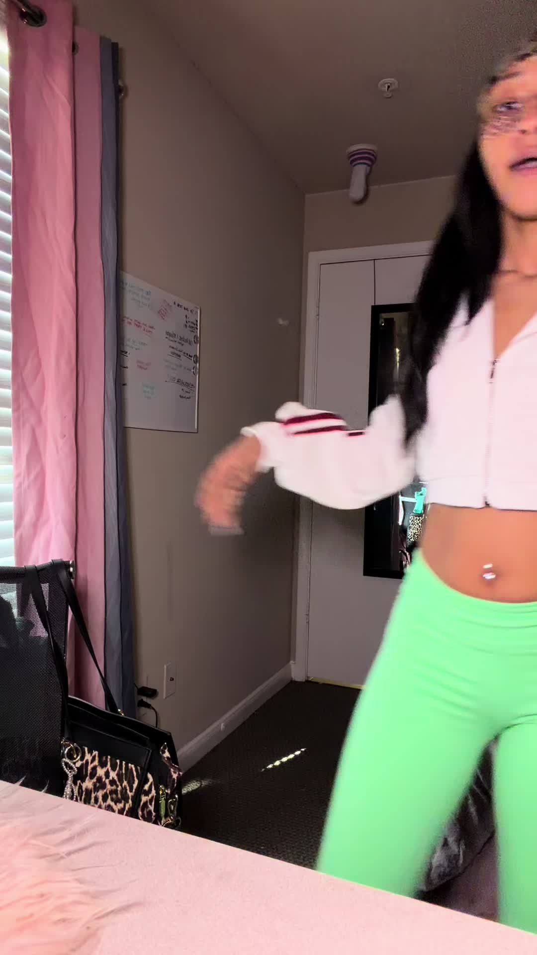 @liladanaee