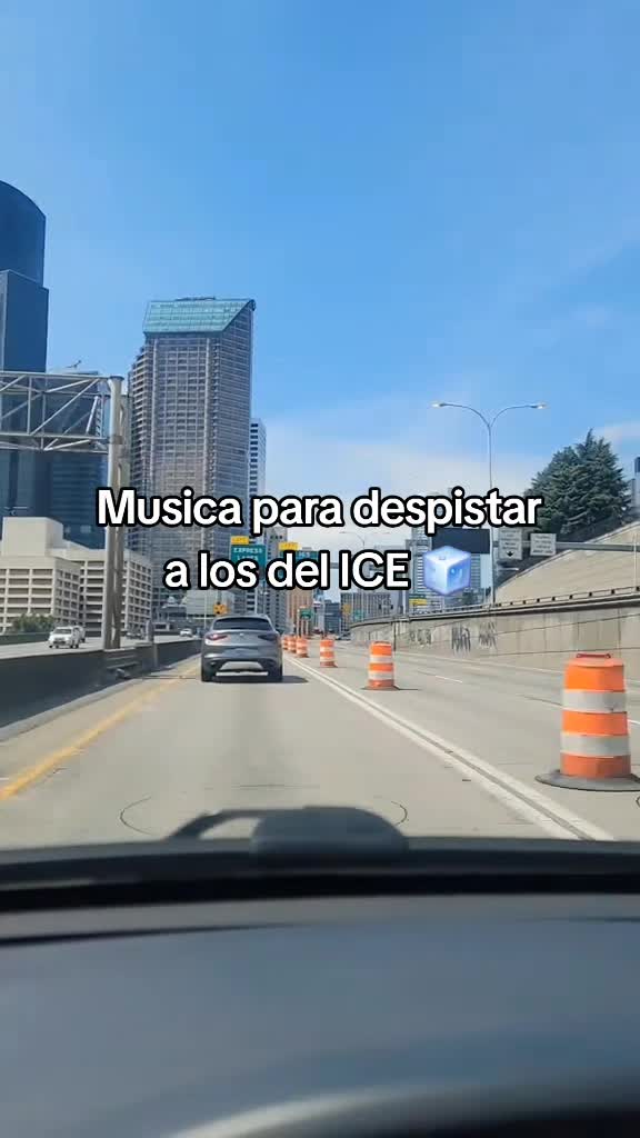 @Mario Pikazo