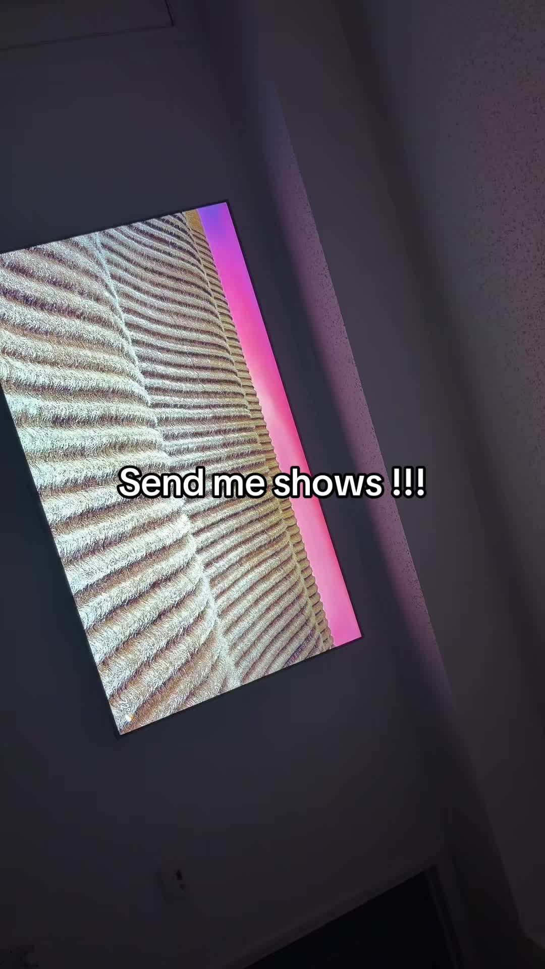 @Icedbyniya._
