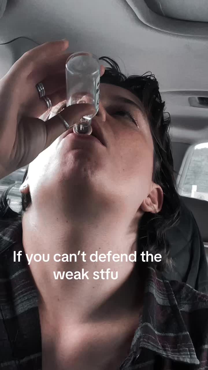 @SmokeyBear