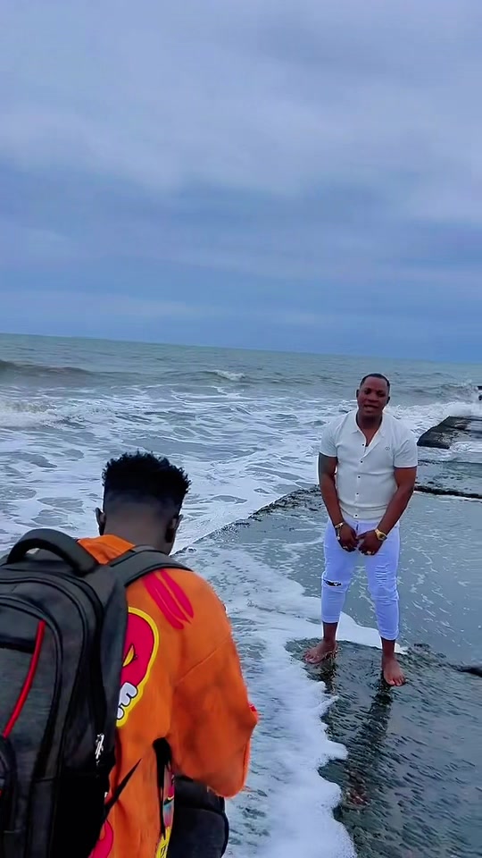 @blackystar 🇨🇲