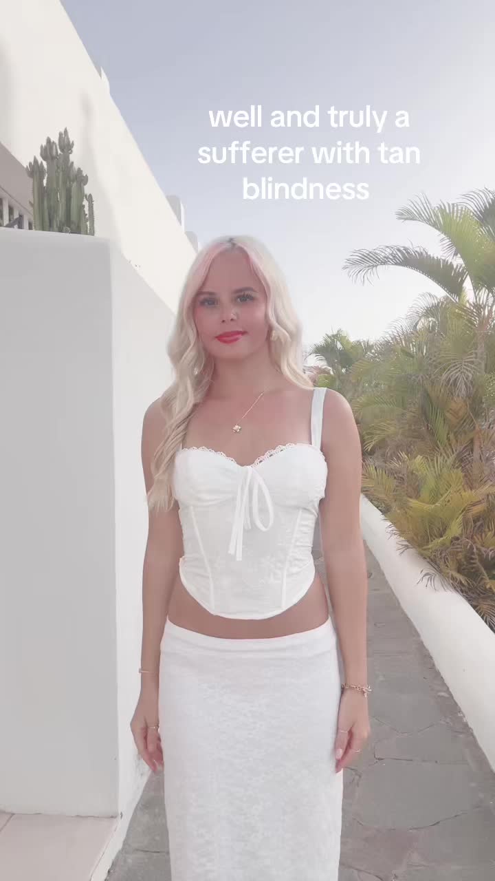 @adelaideelisha