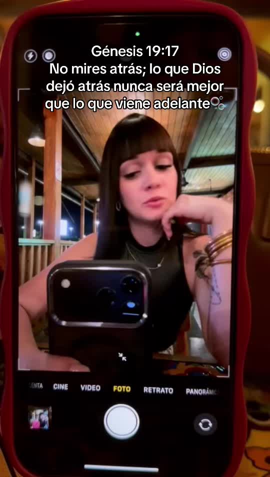 @444💋