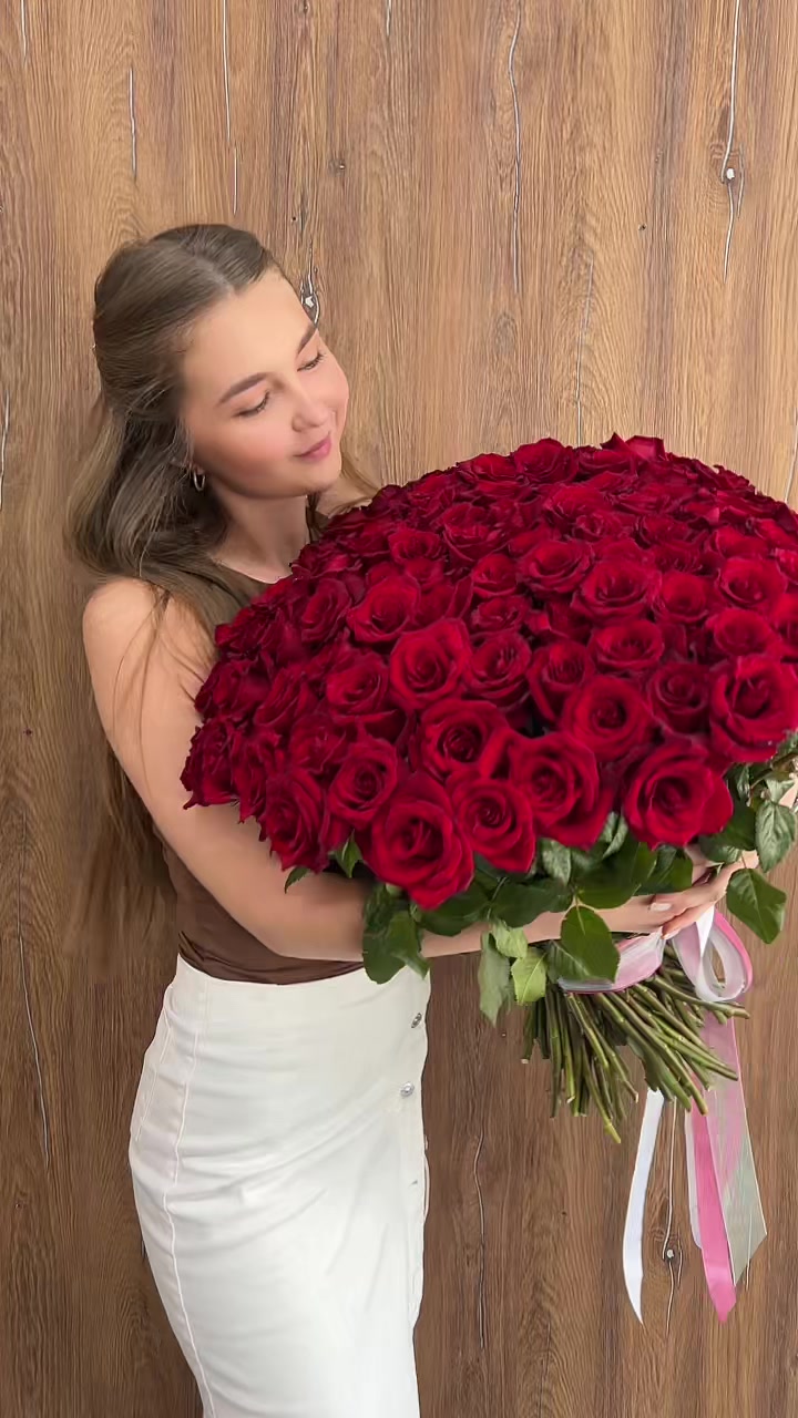 @Lerocheek