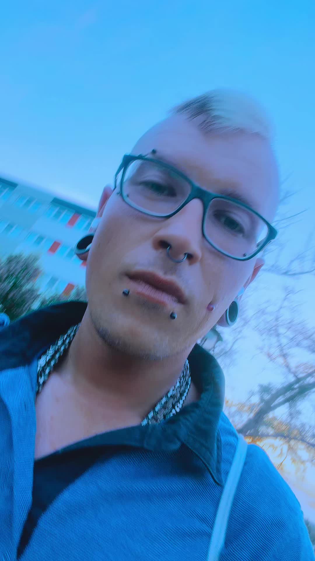 @Tommy🏳️🌈