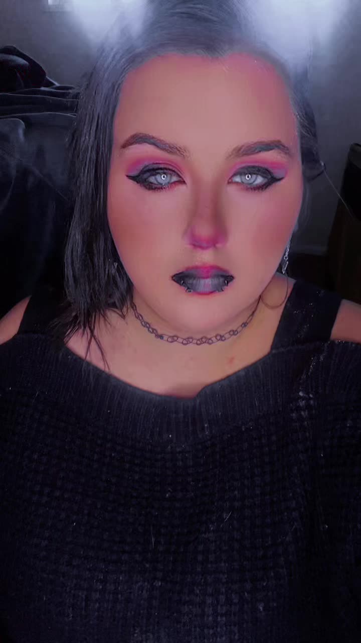 @sp00ky_treats