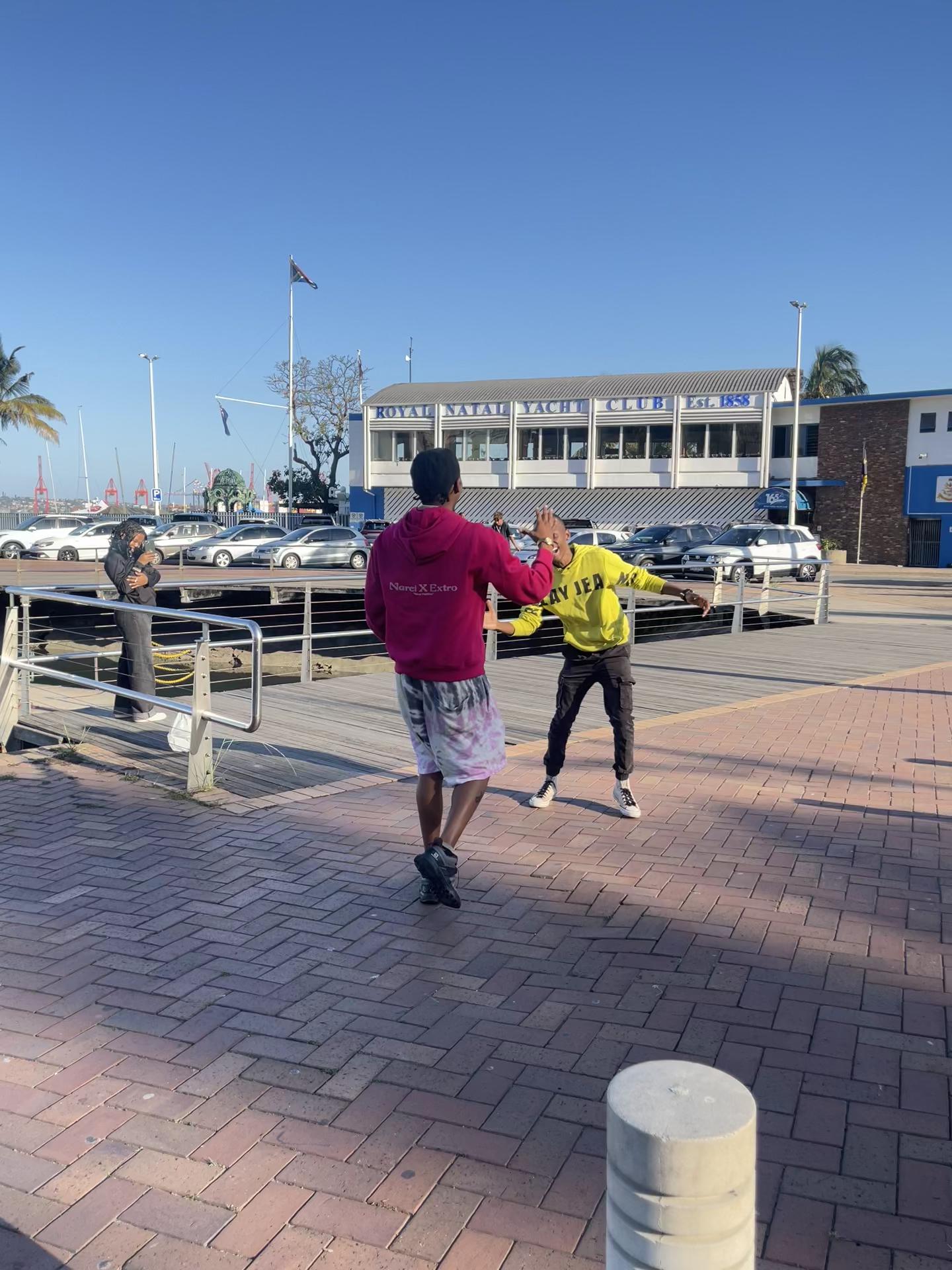 @SKYF 🇿🇦