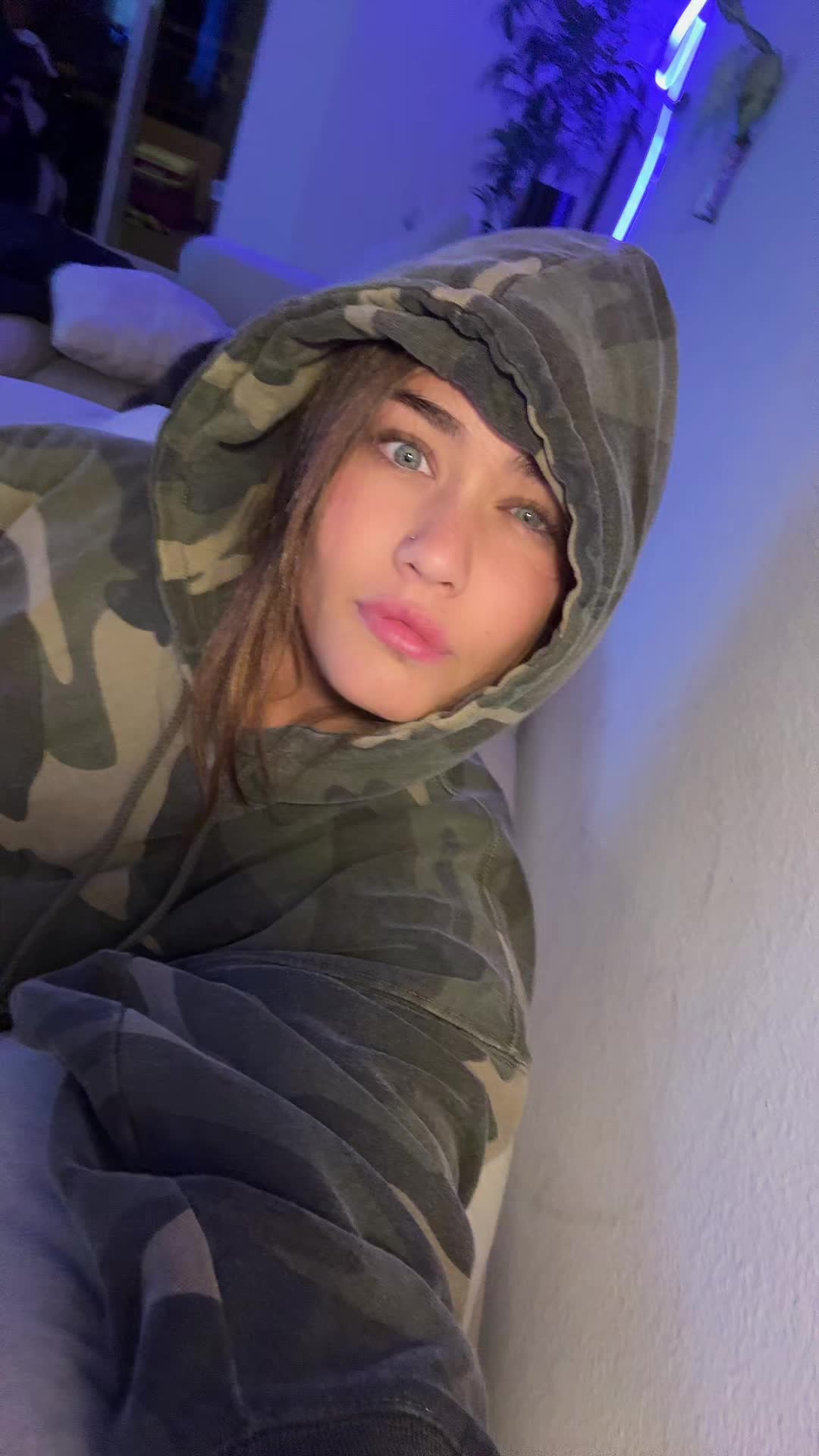 @fayleefruit