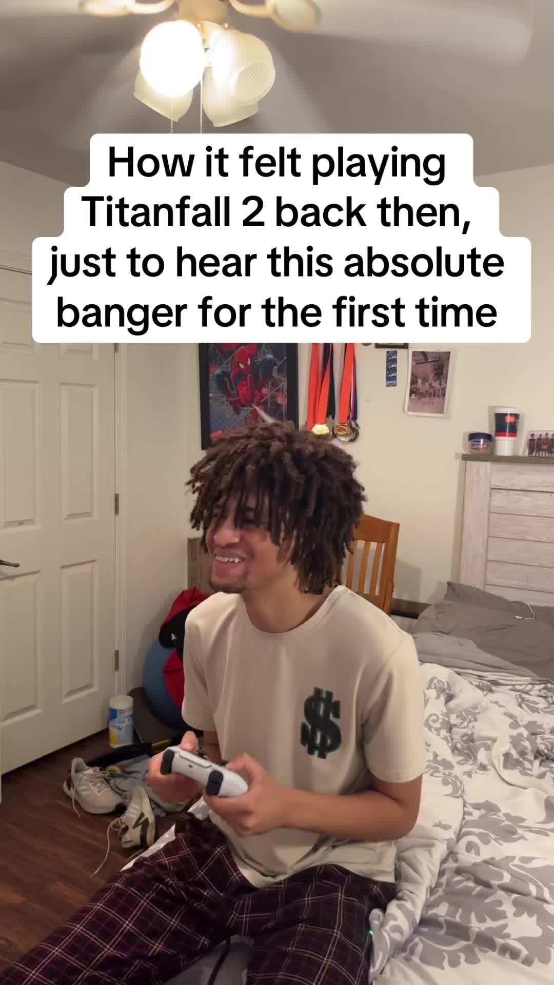 @ITZZ$kovie