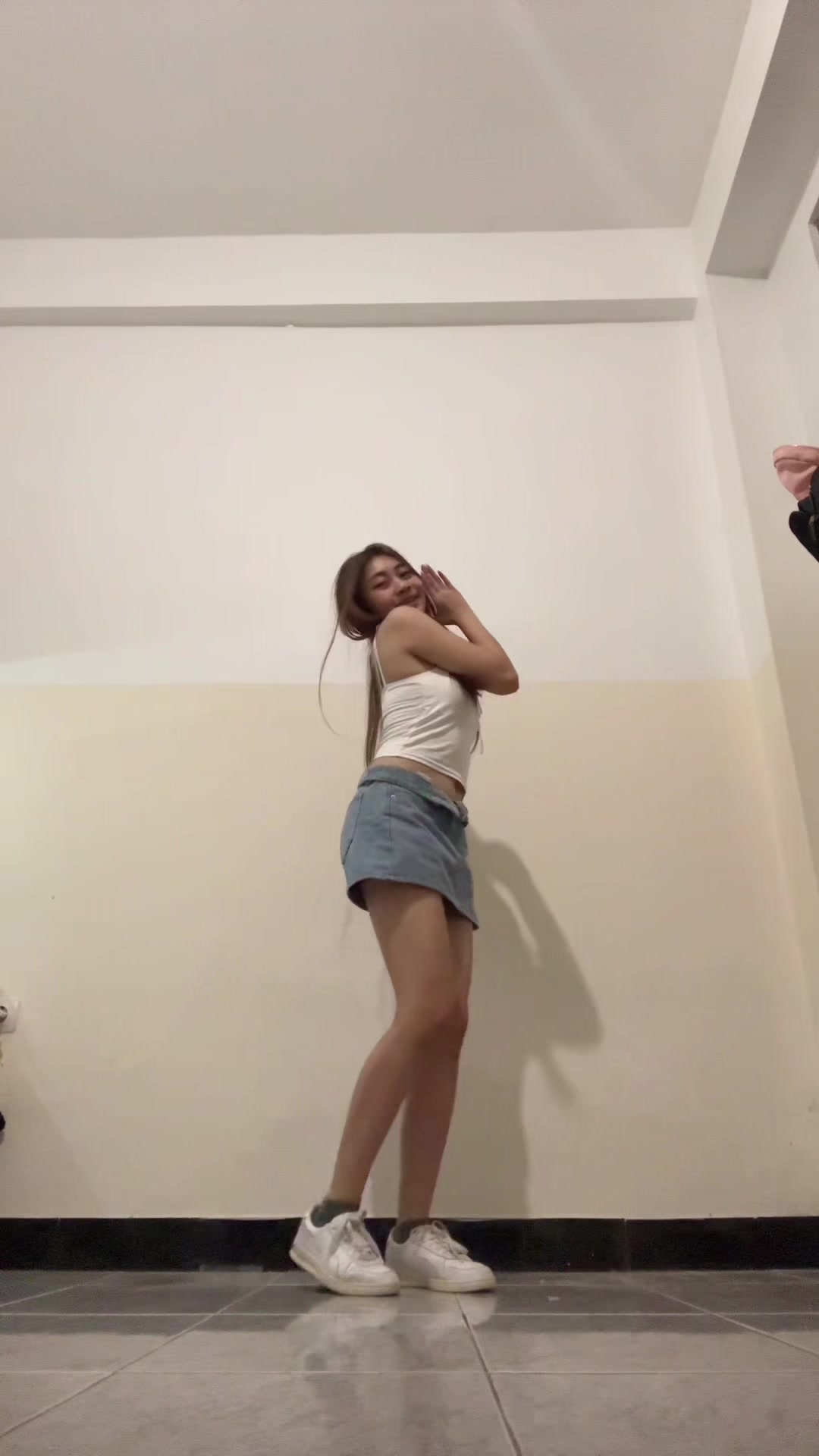@yuj1n1b00