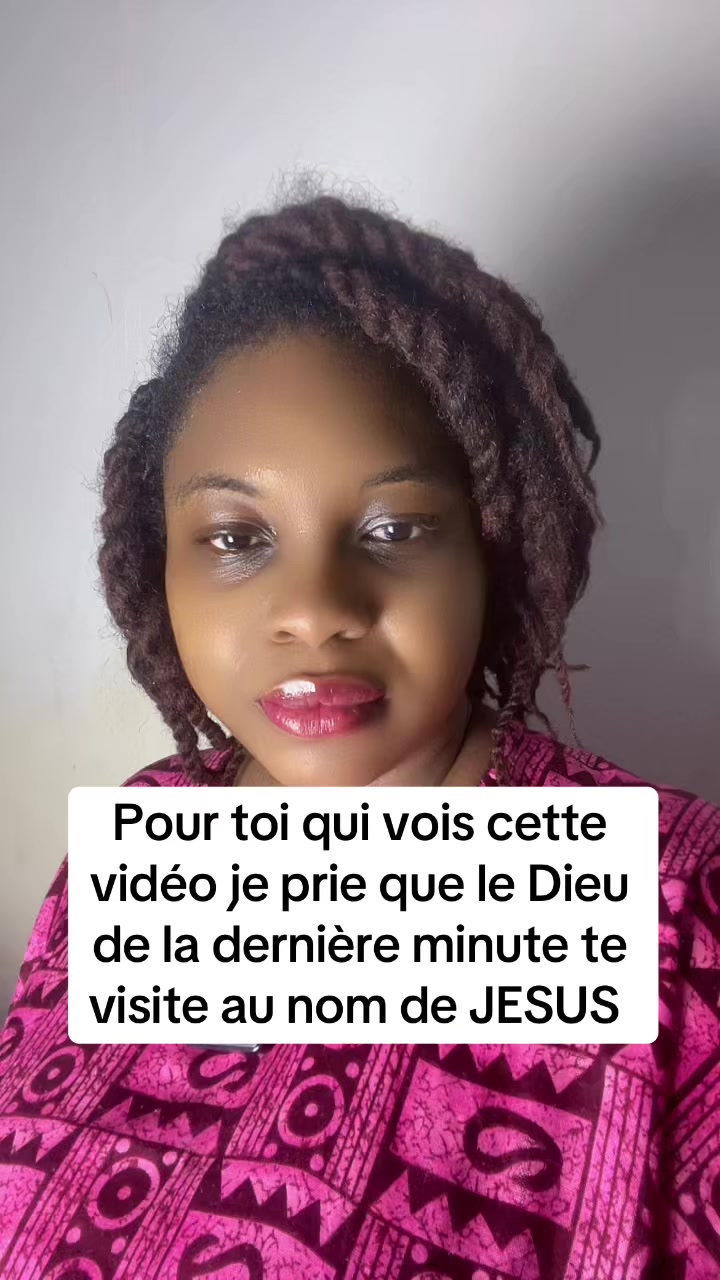 @JEUNE ET INTIME &Agrave; DIEU