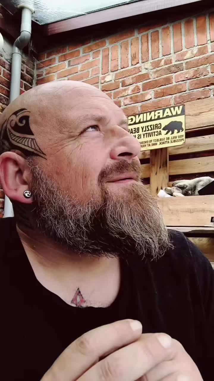 @😈🐻🩶BearHug🖤🐻😈