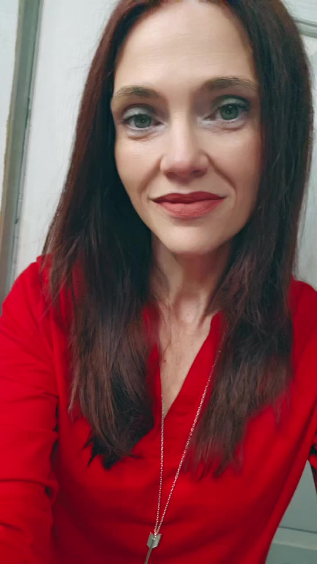 @gr33n3y3s
