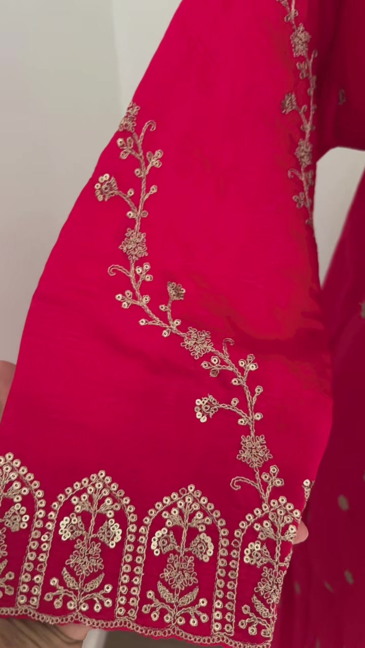 @Saree & Style