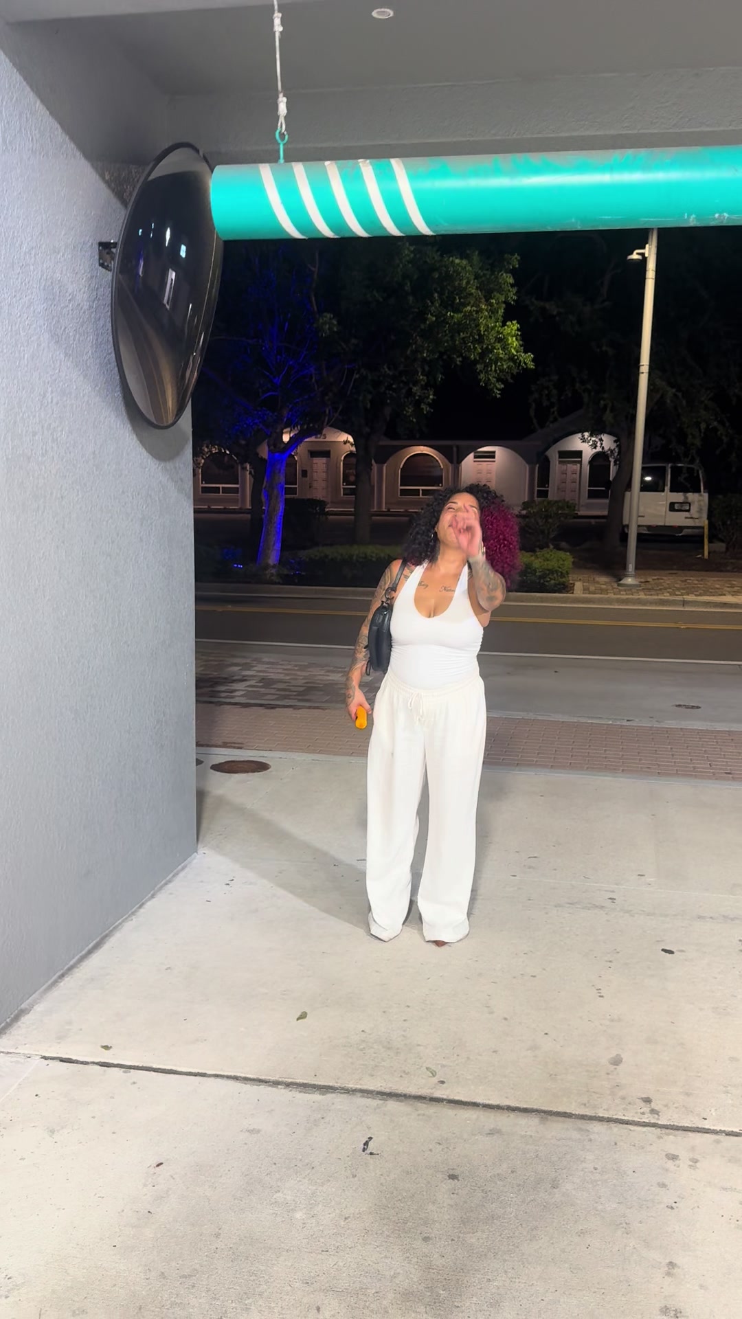 @ShhmoneyCurl