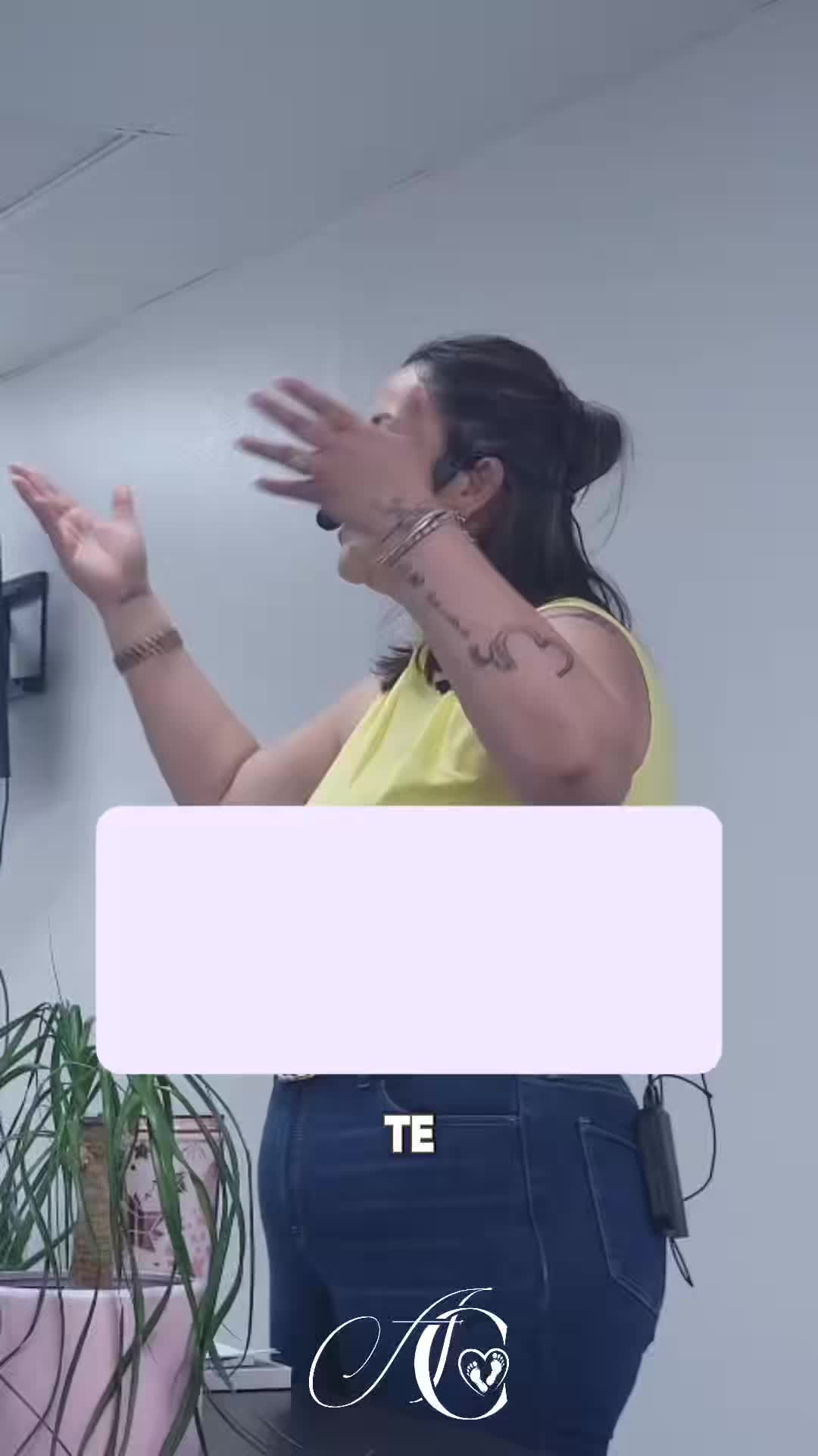 @Dejando Huellas De Amor