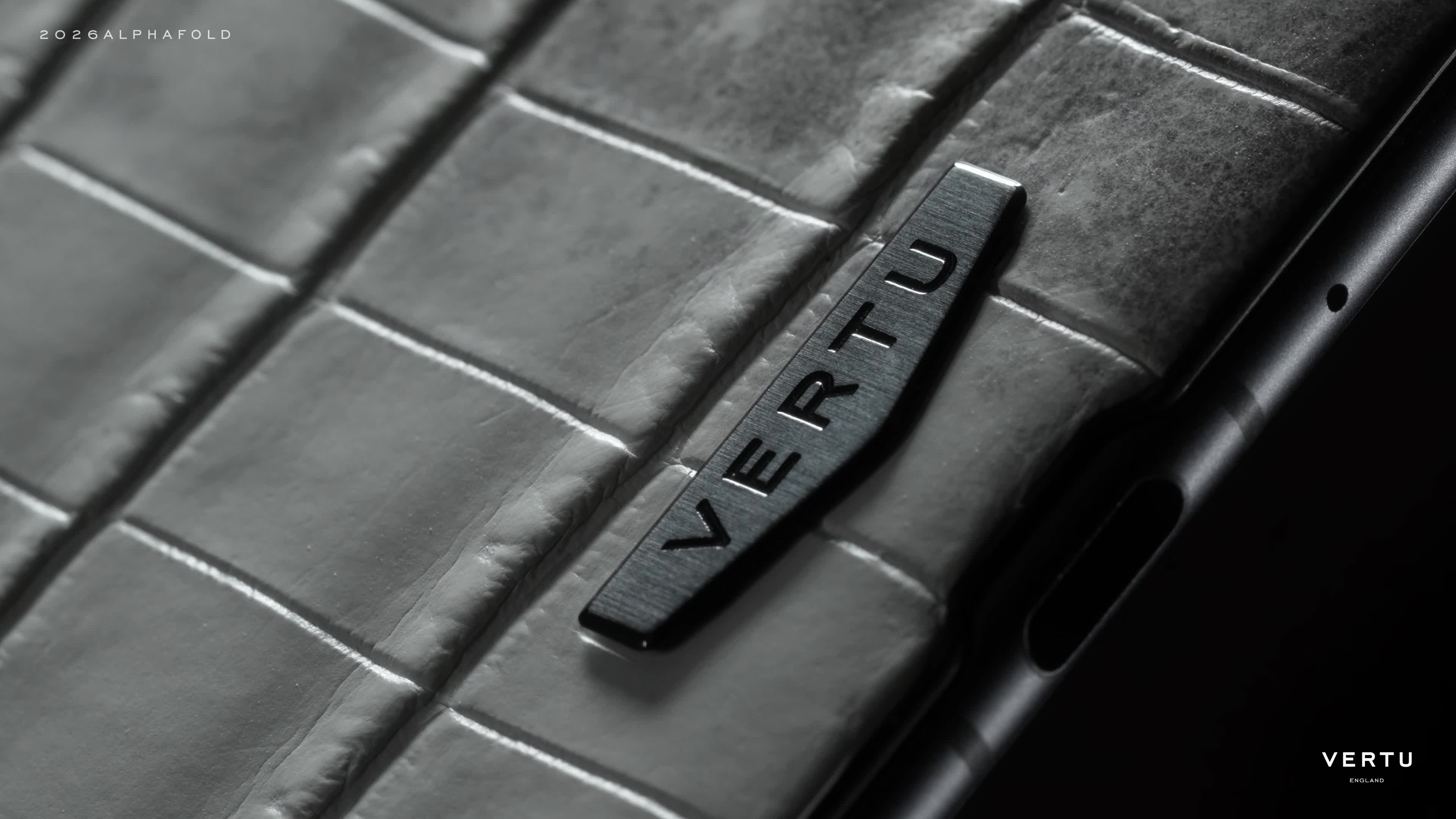 @VERTU OFFICIAL-US