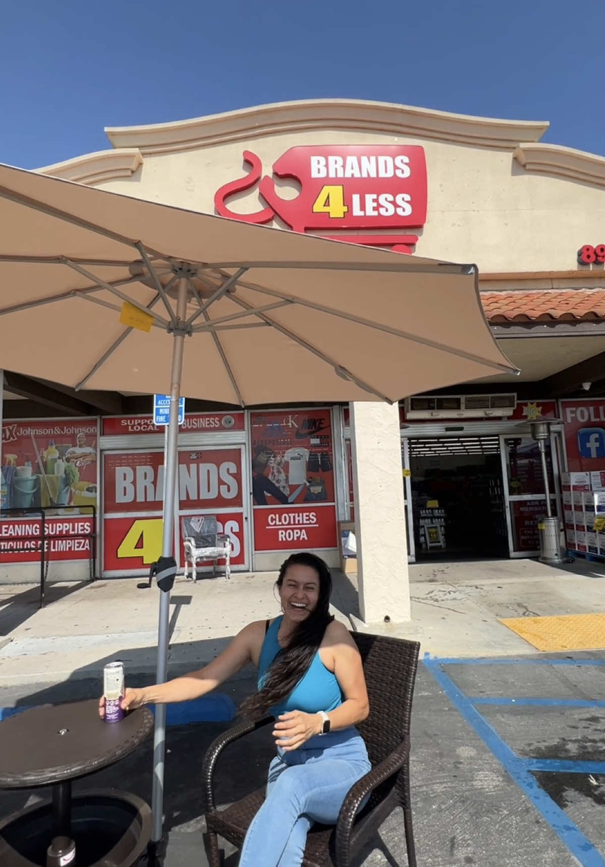 @Brands4Less.shop