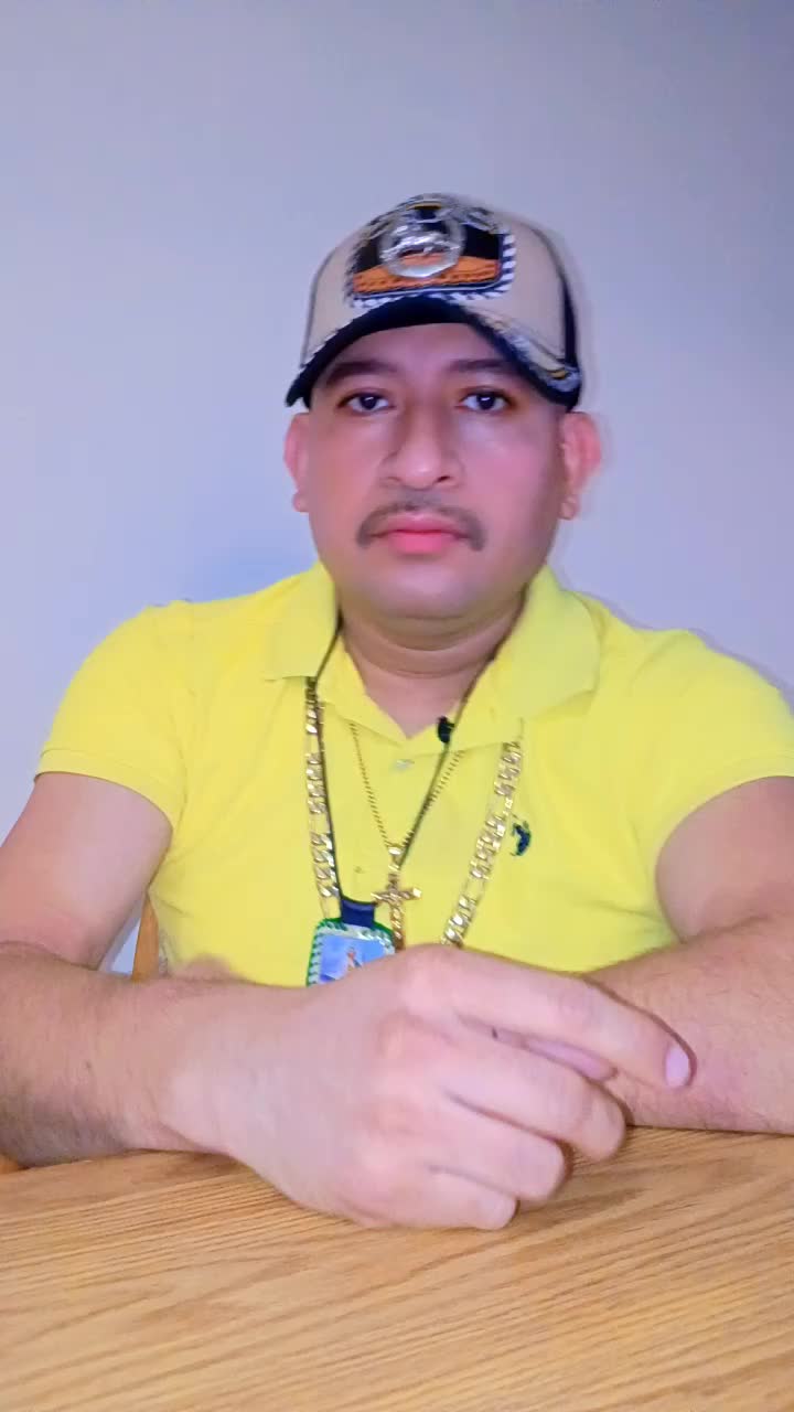 @$ El sargento es mi ermano lo