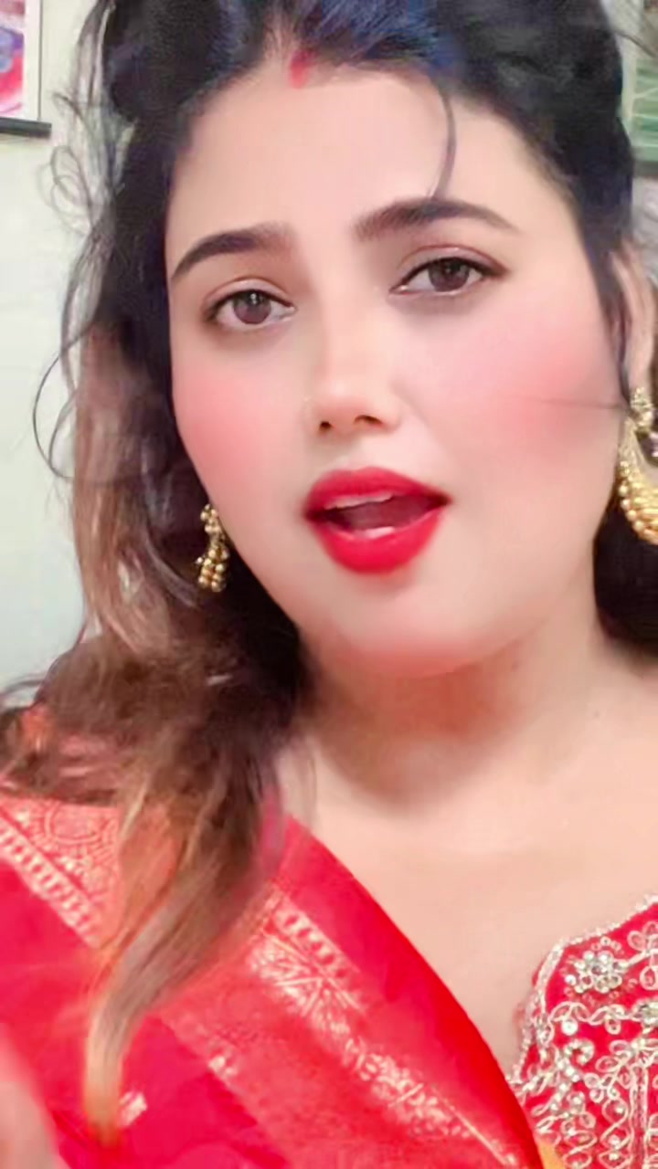@❤️राधा पोख्रेल्♥️