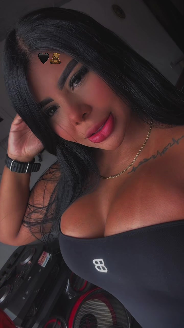 @✨Ani ✨ Sígueme en Instagram