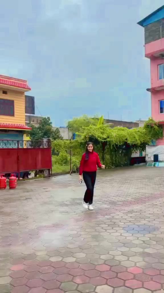 @pramila adhikari (pari)