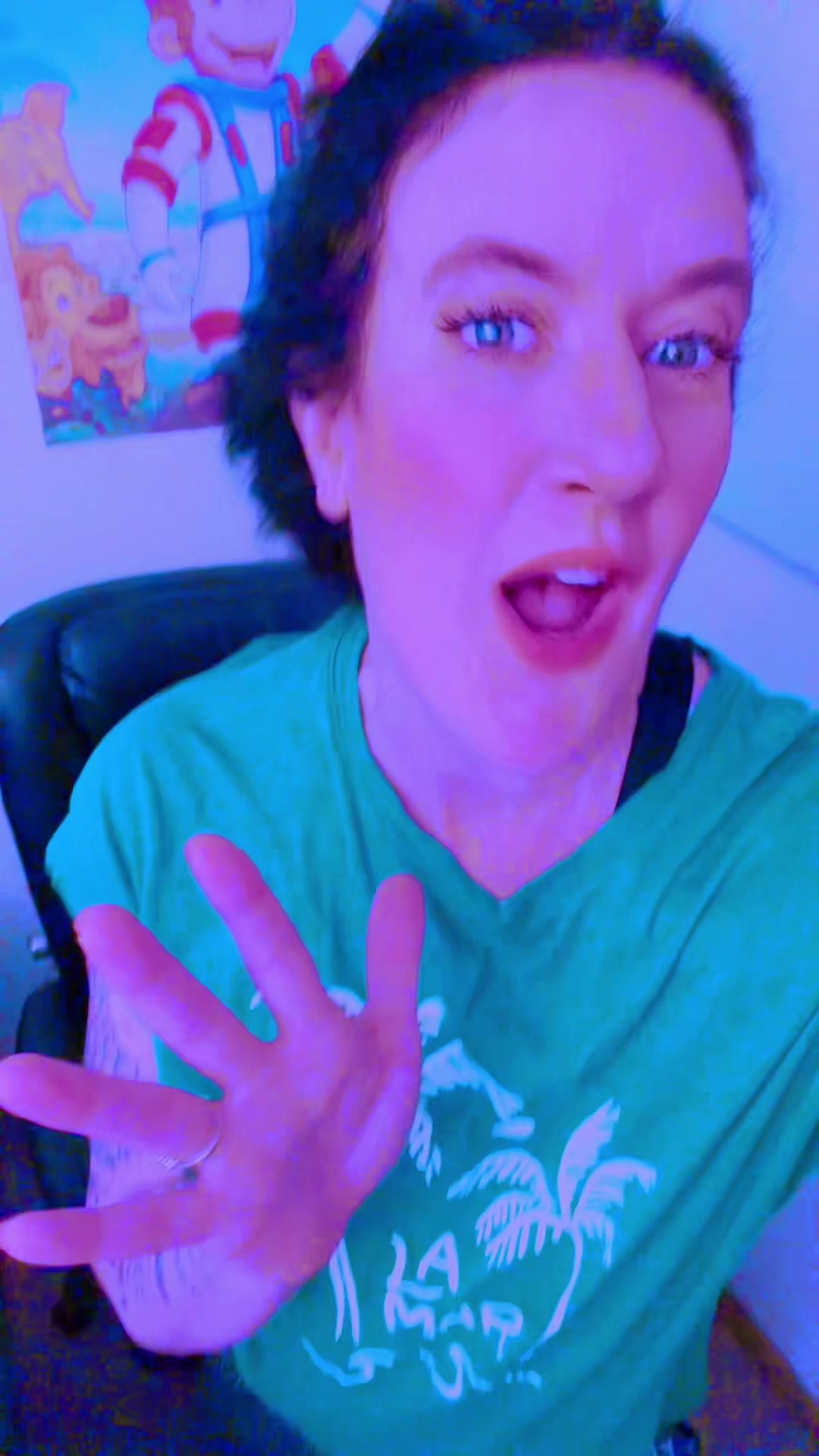@DancingKaraokeMamacita
