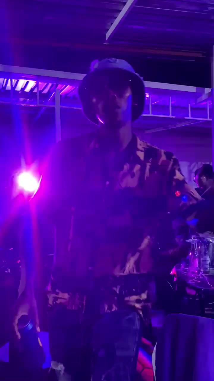 @LydoKayzo