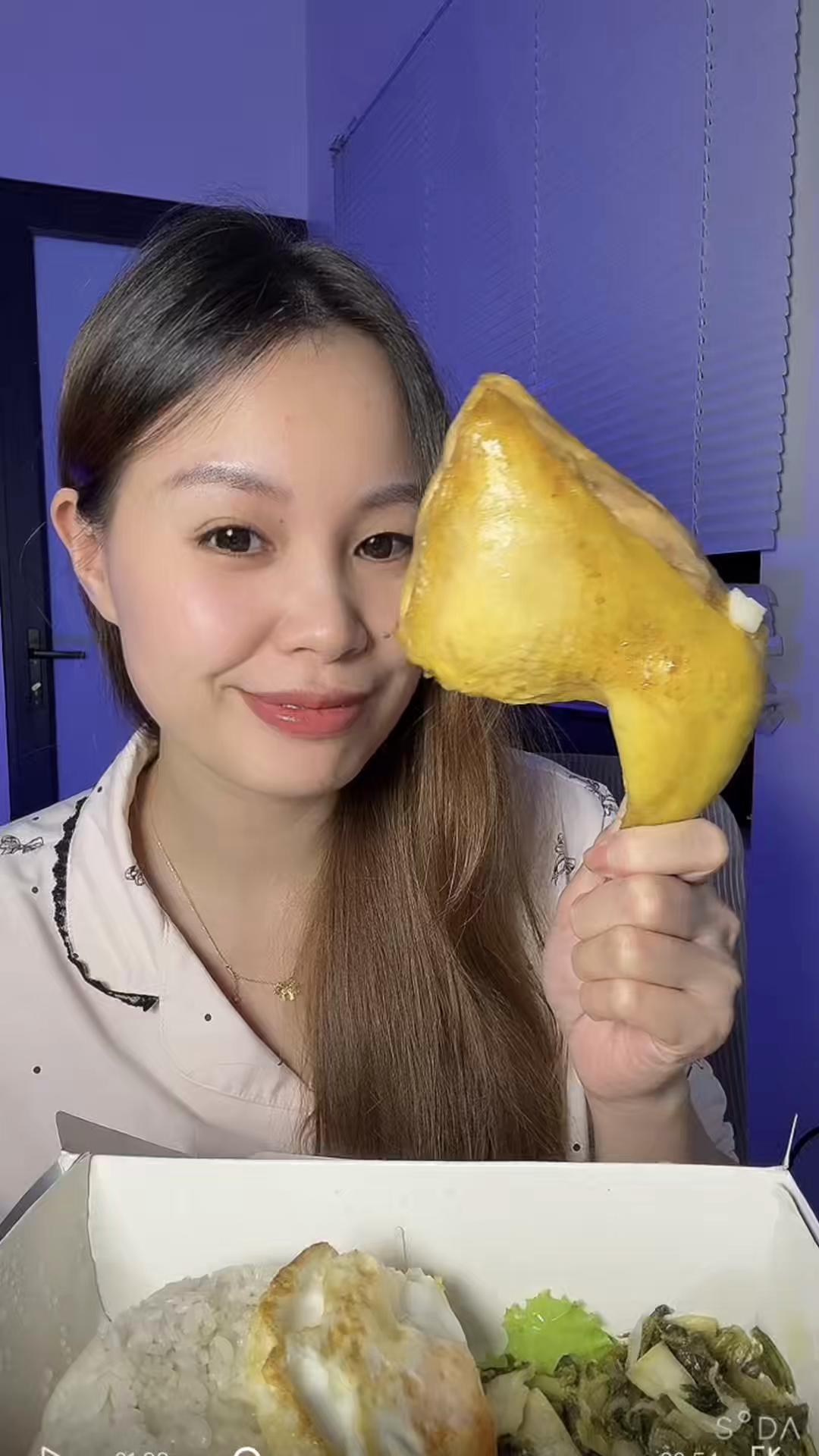 @Th&iacute;ch ăn vặt về đ&ecirc;m 🍱