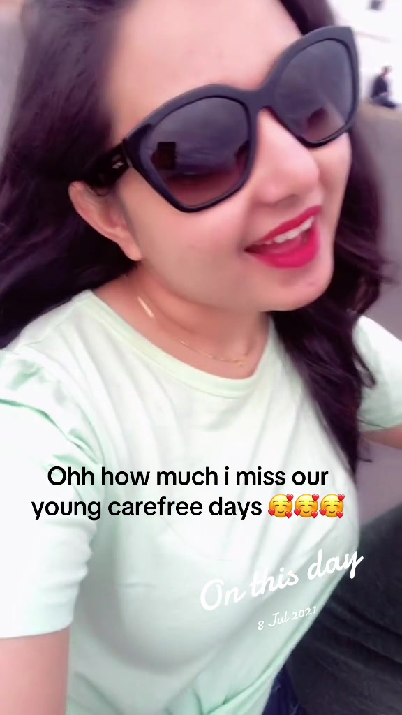 @Dipshikha
