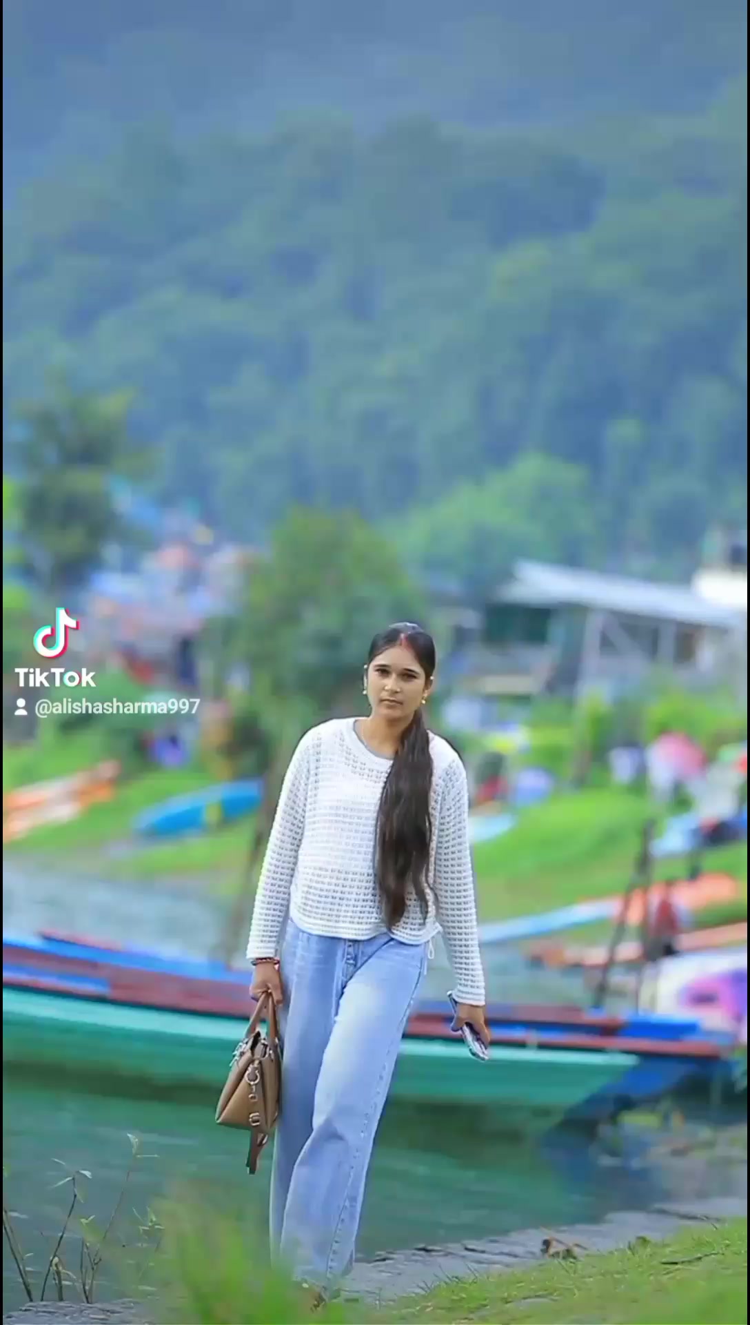 @Its ___ me___Kaushila💐❤️