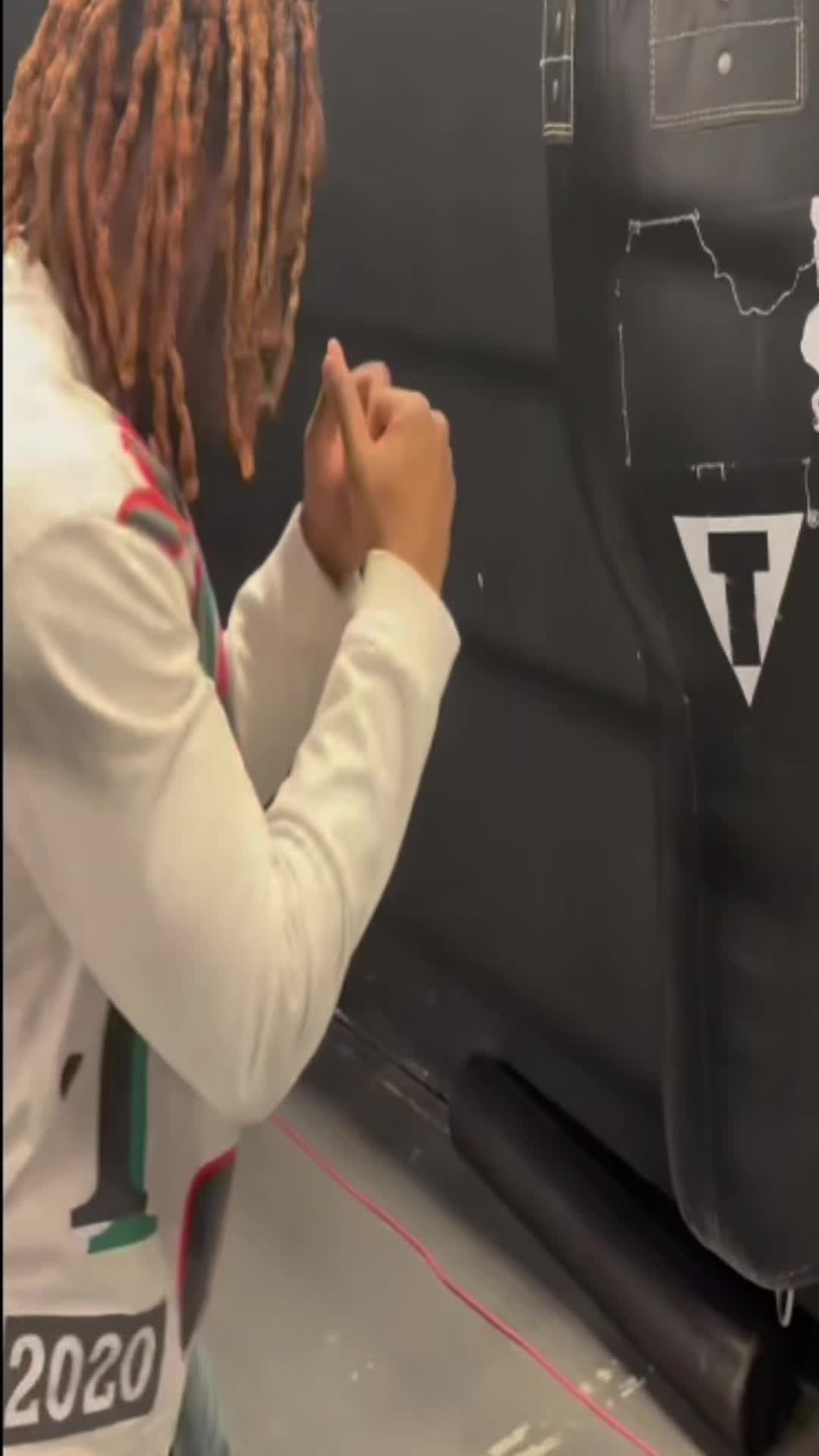 @unknownstreamerlol