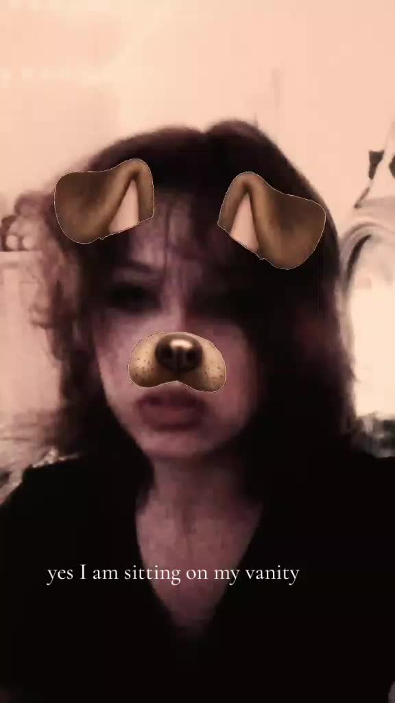 @~♪★𝔲𝔯 𝔪𝔬𝔪𝔰 𝔱𝔥𝔬𝔫𝔤★♪~