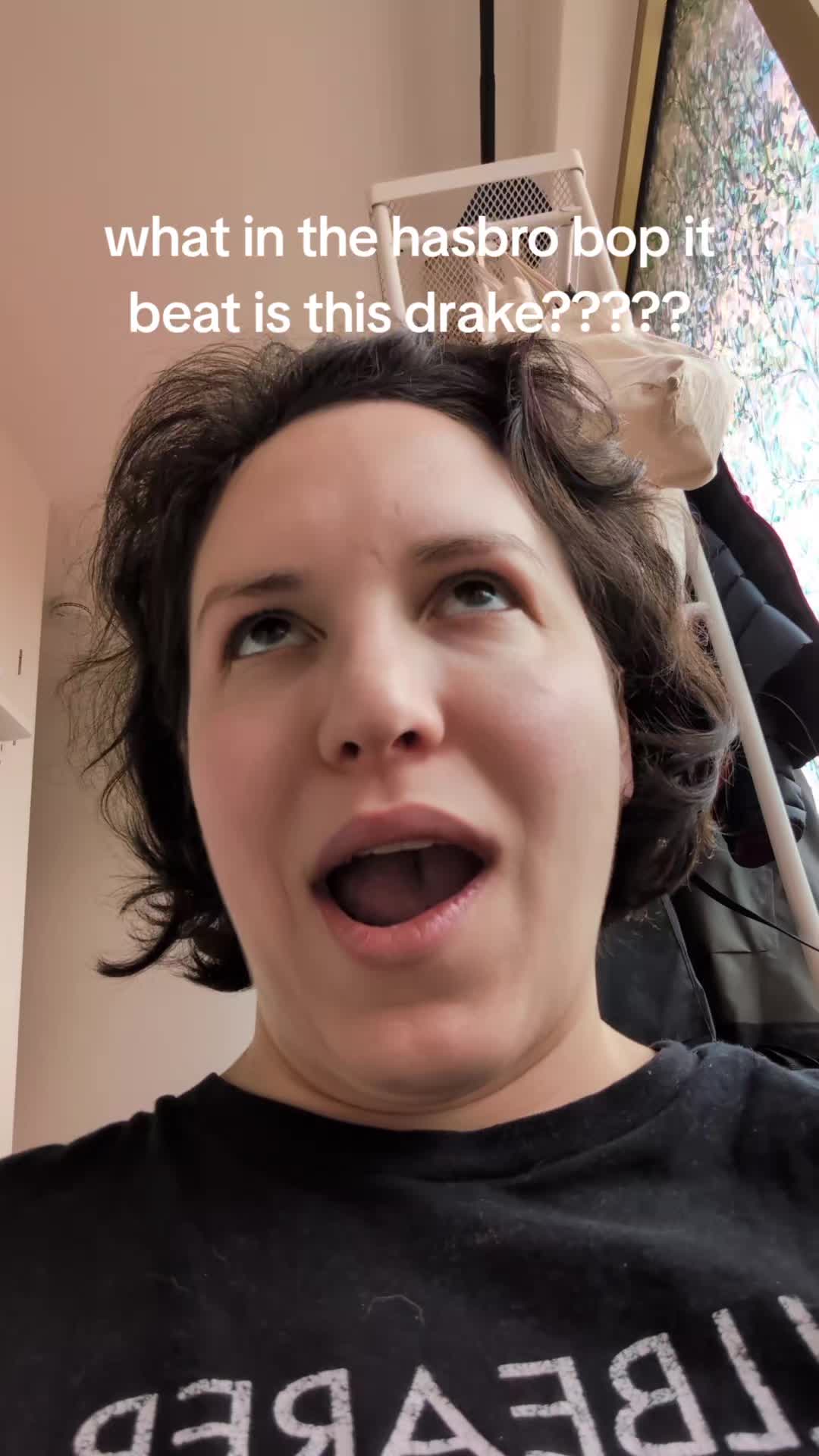 @T