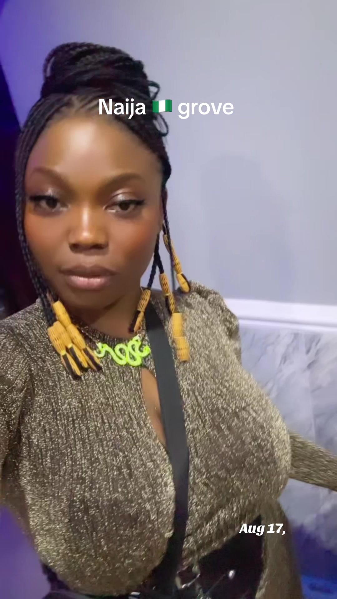@QUEENFIRST🤍🦋
