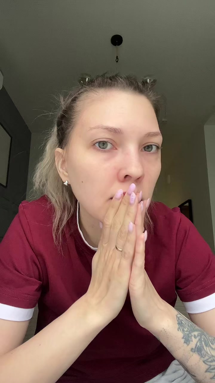 @ЖИЗНЬ ИСПЫТЫВАЕТ