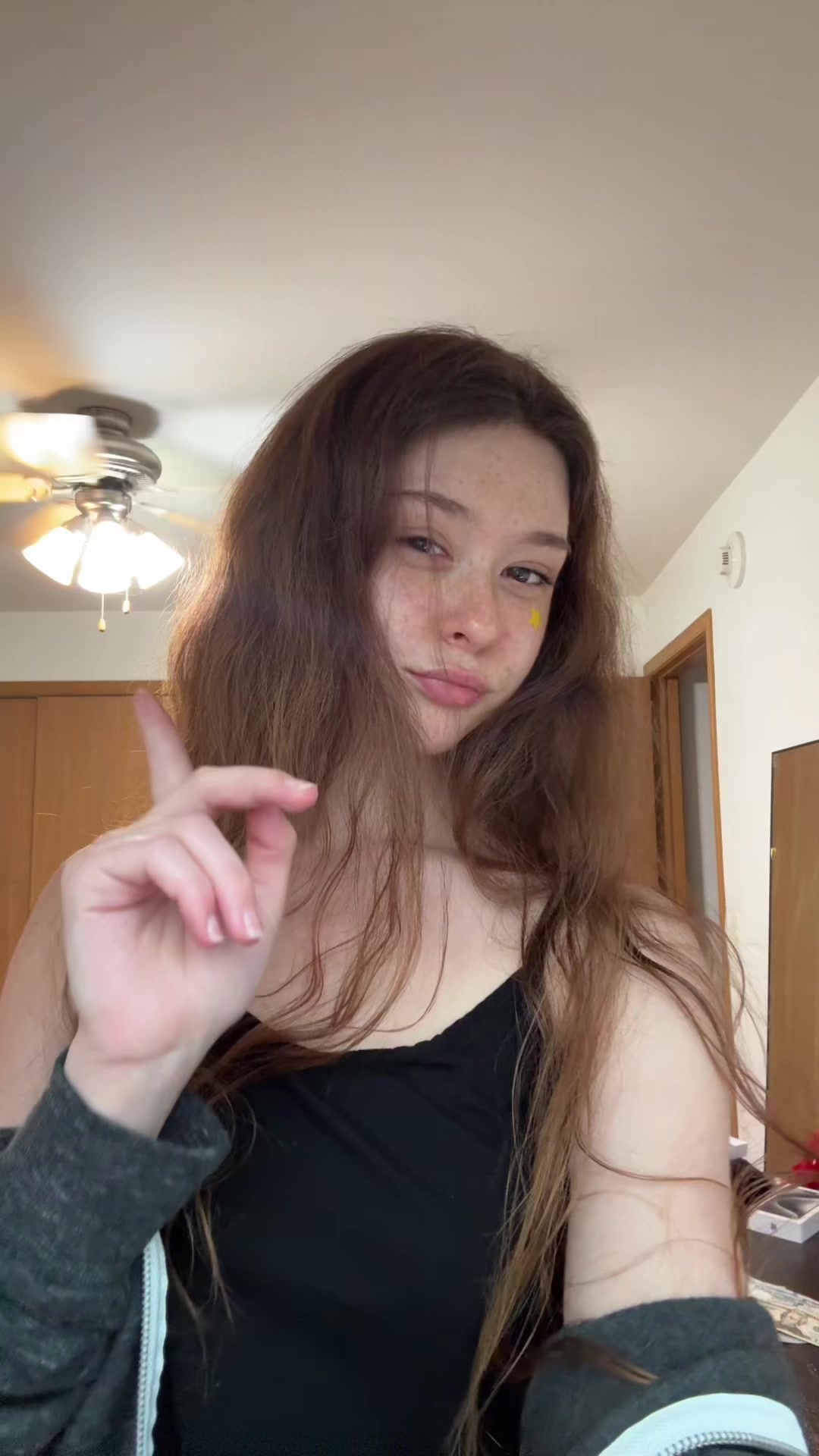 @🛸🦈