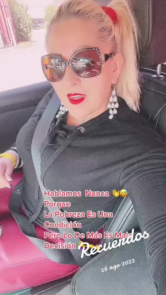 @la_rubia_catracha