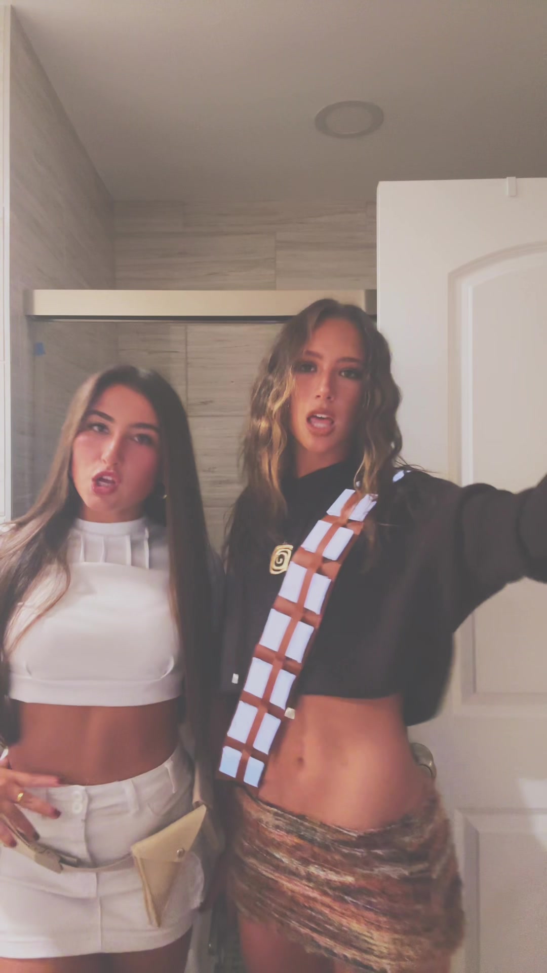 @ella