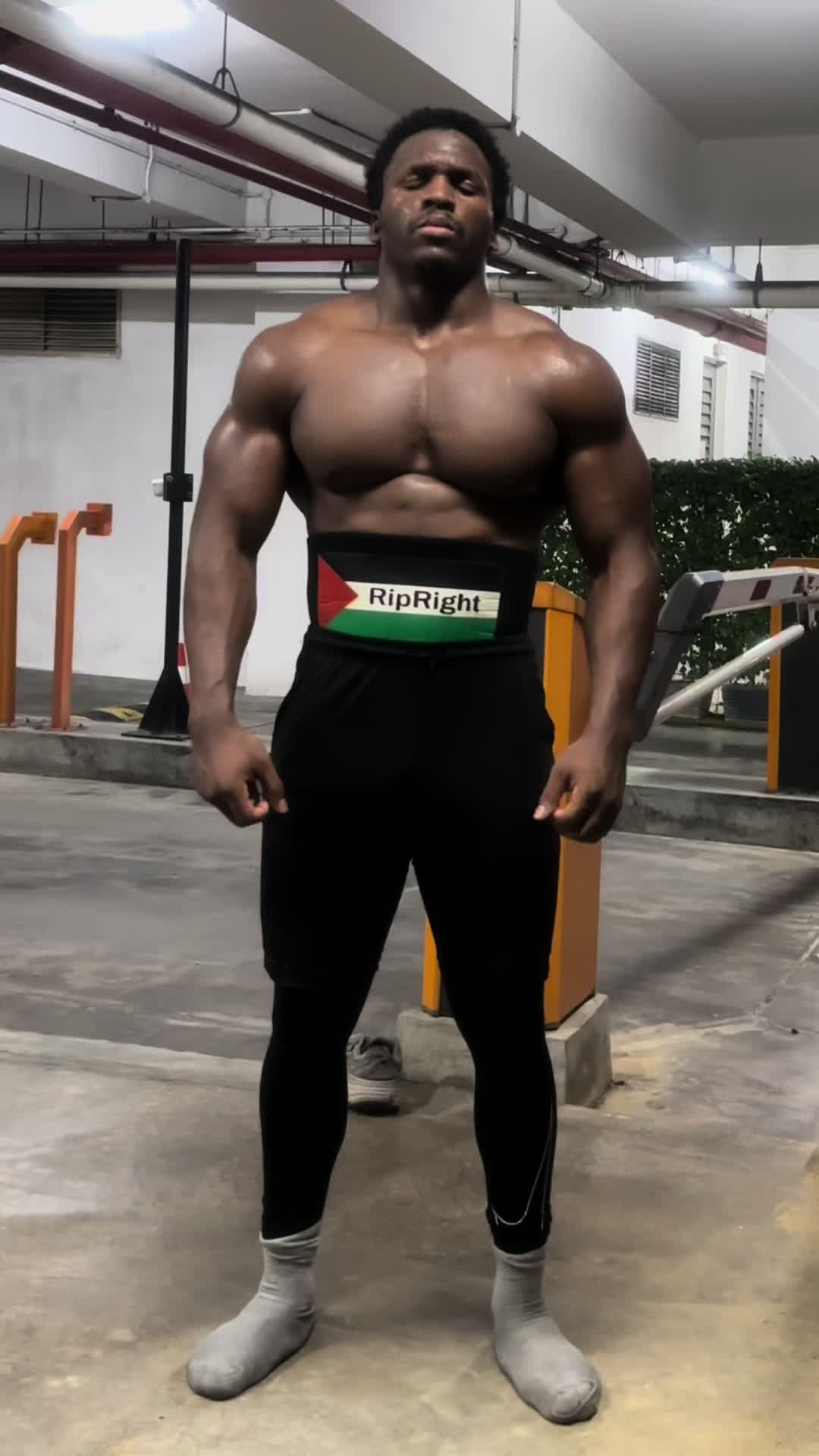 @Muscleboii