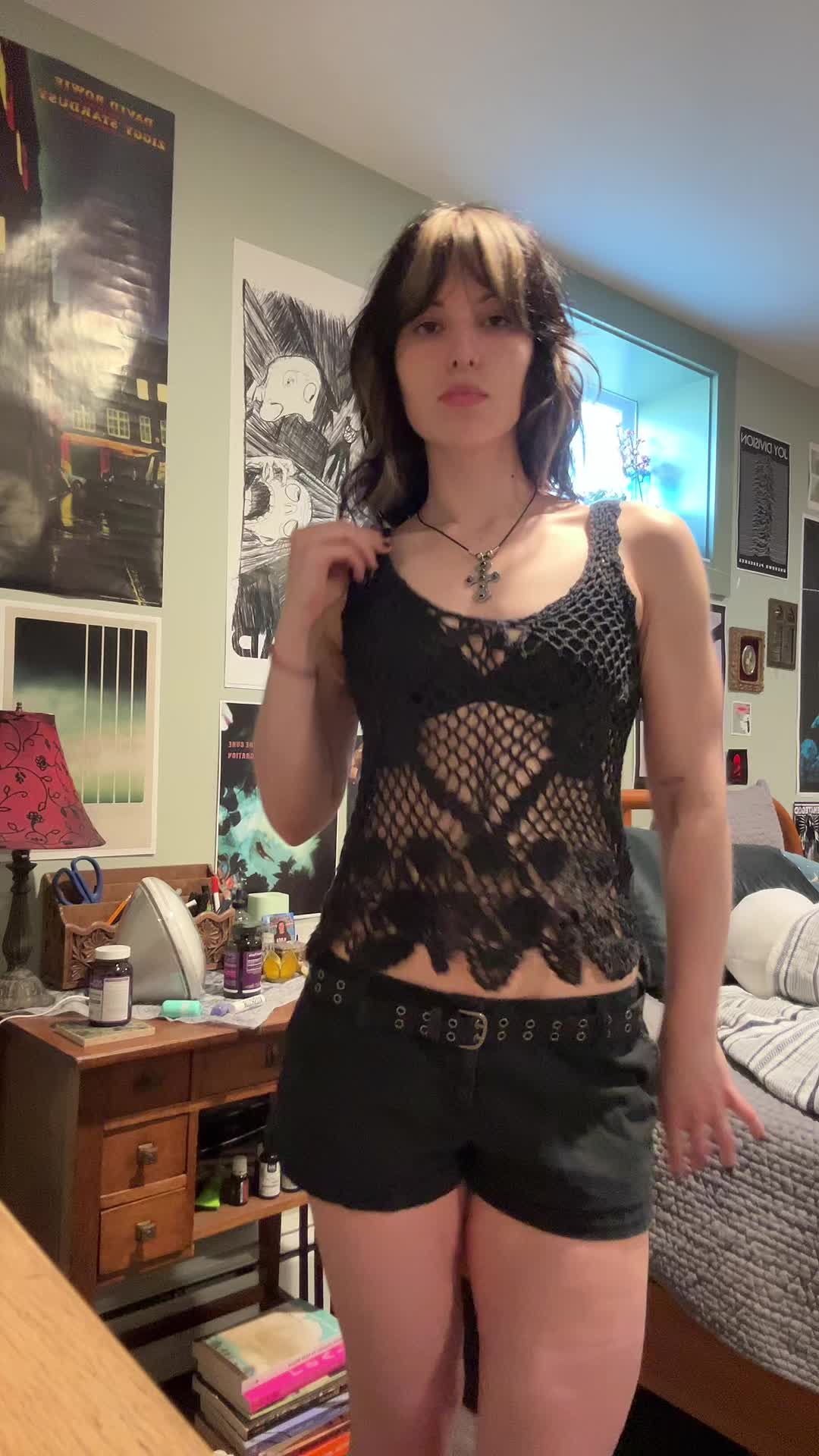 @lily🦇