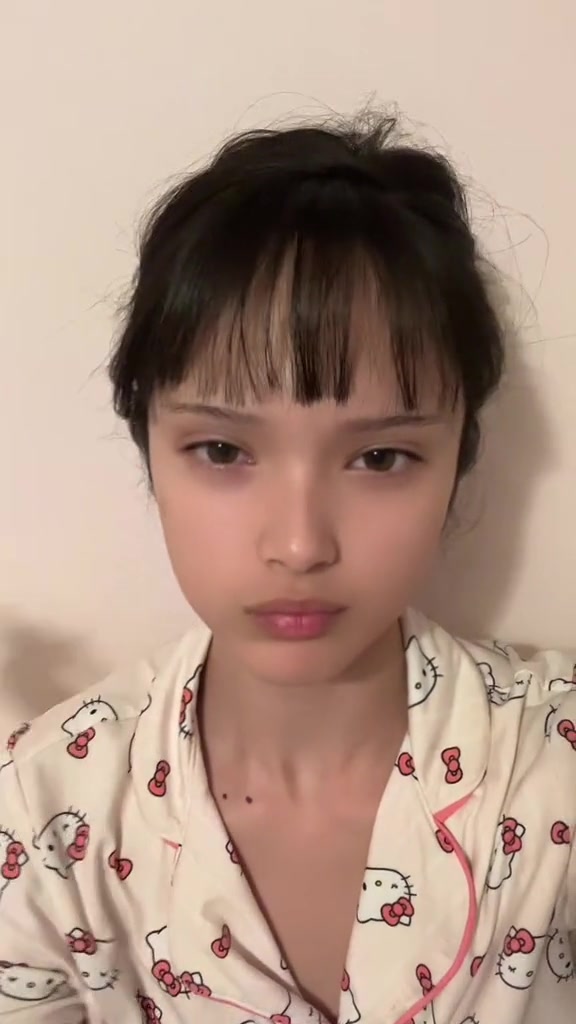 @glow12700