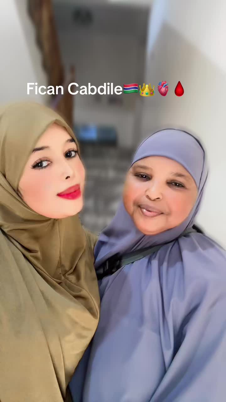 @amisha Qurux 🇸🇴