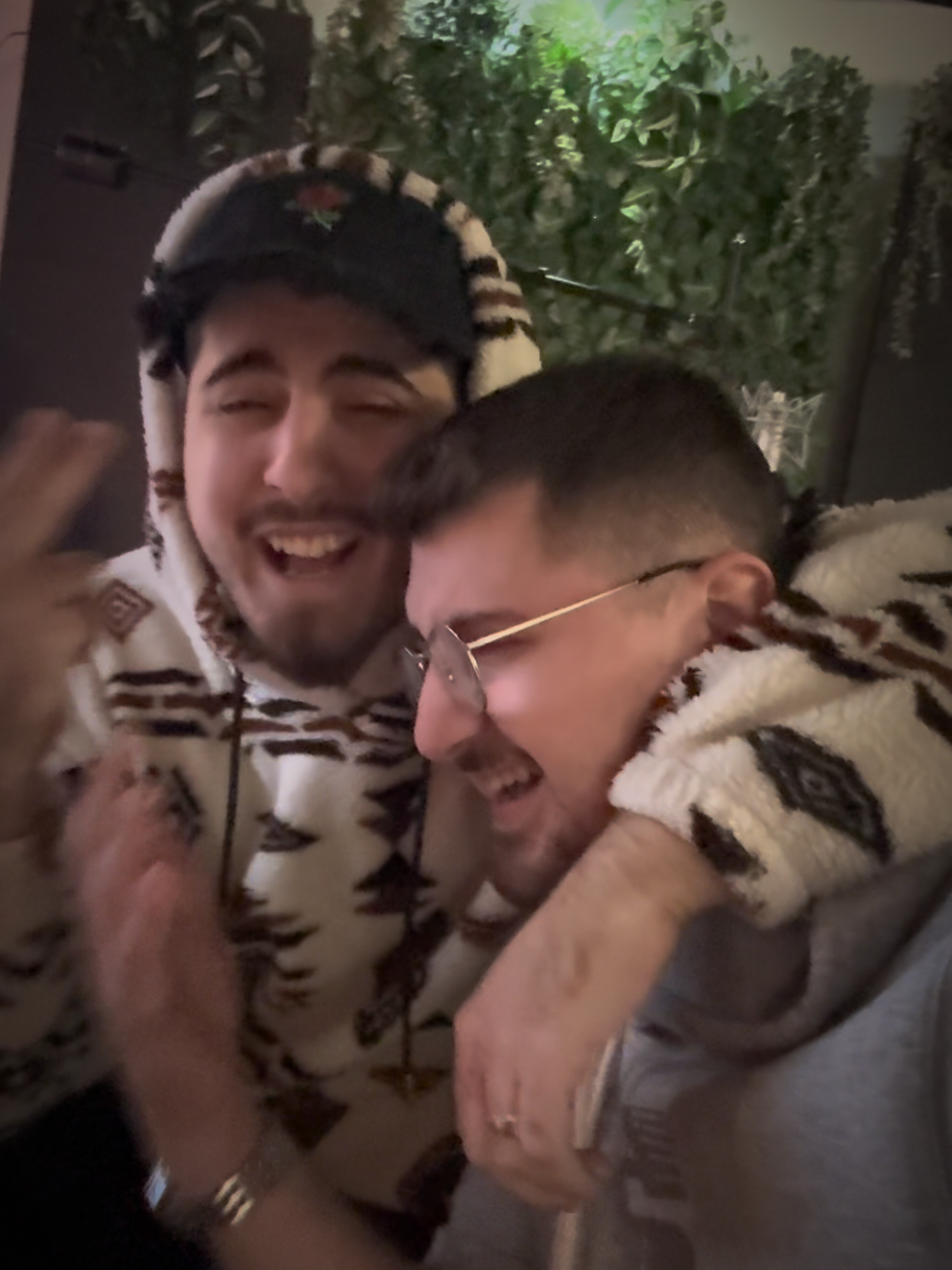 @Ben Chen בן חן